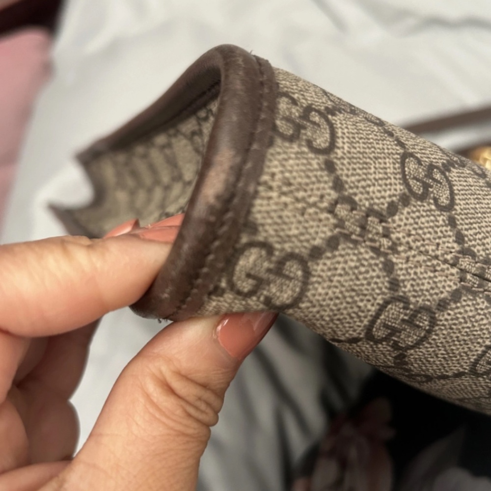 Gucci Rajah GG SupremeTote - Picture 8 of 9